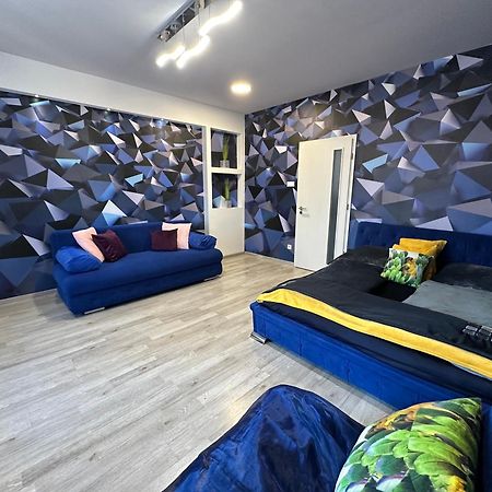 Kitty Downtown Apartman Дебрецен Екстер'єр фото